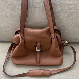 Meli Melo medium Thela tote in tan.